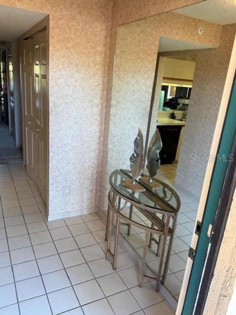 5525 Ashton Lake Dr #5525 Property Photo 3