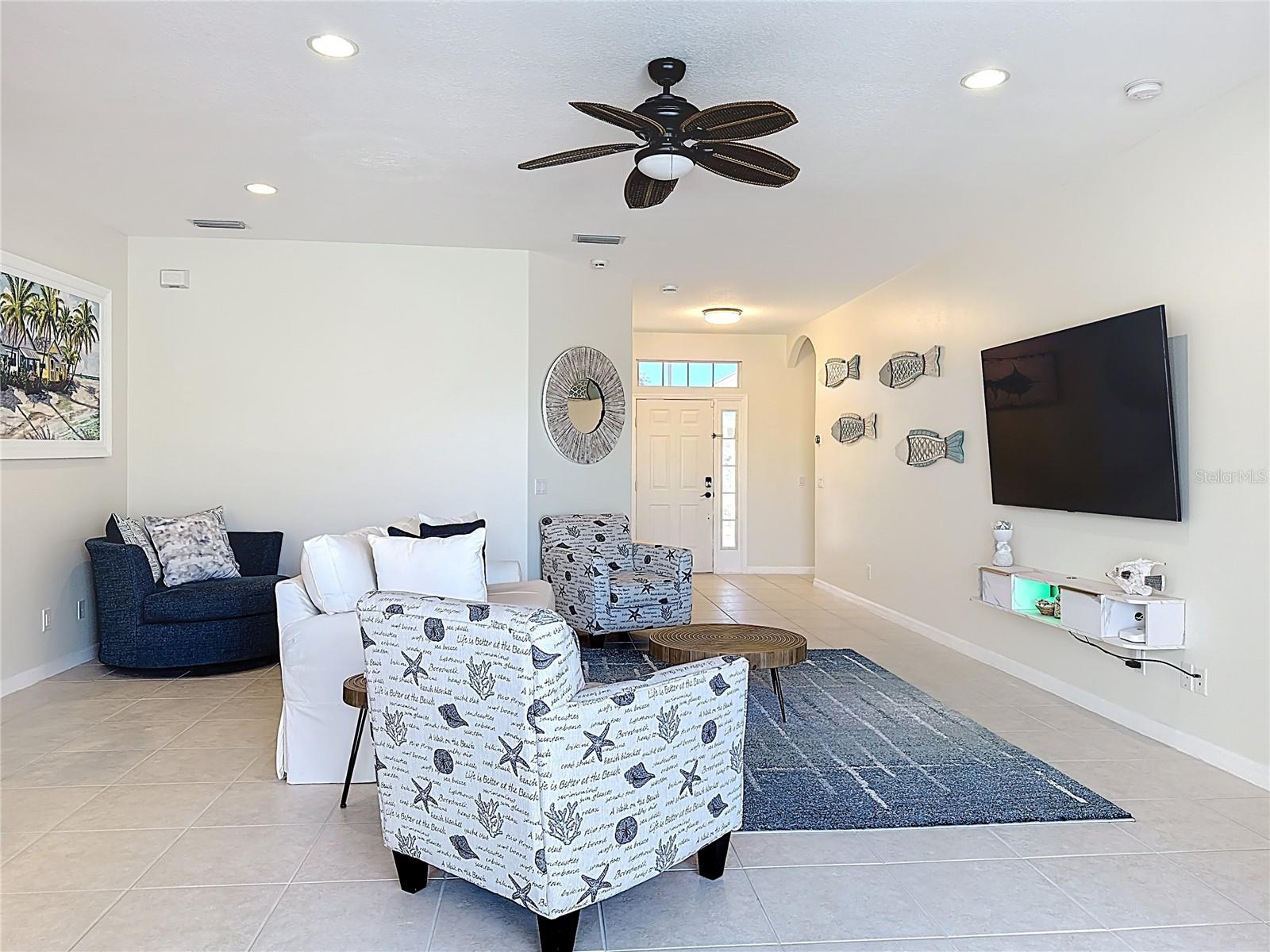 5376 Levi Ln Property Photo 11