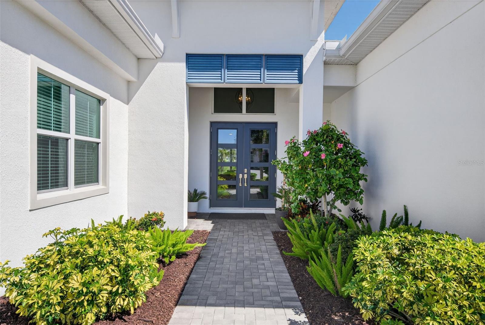 8276 Redonda Loop Property Photo 8