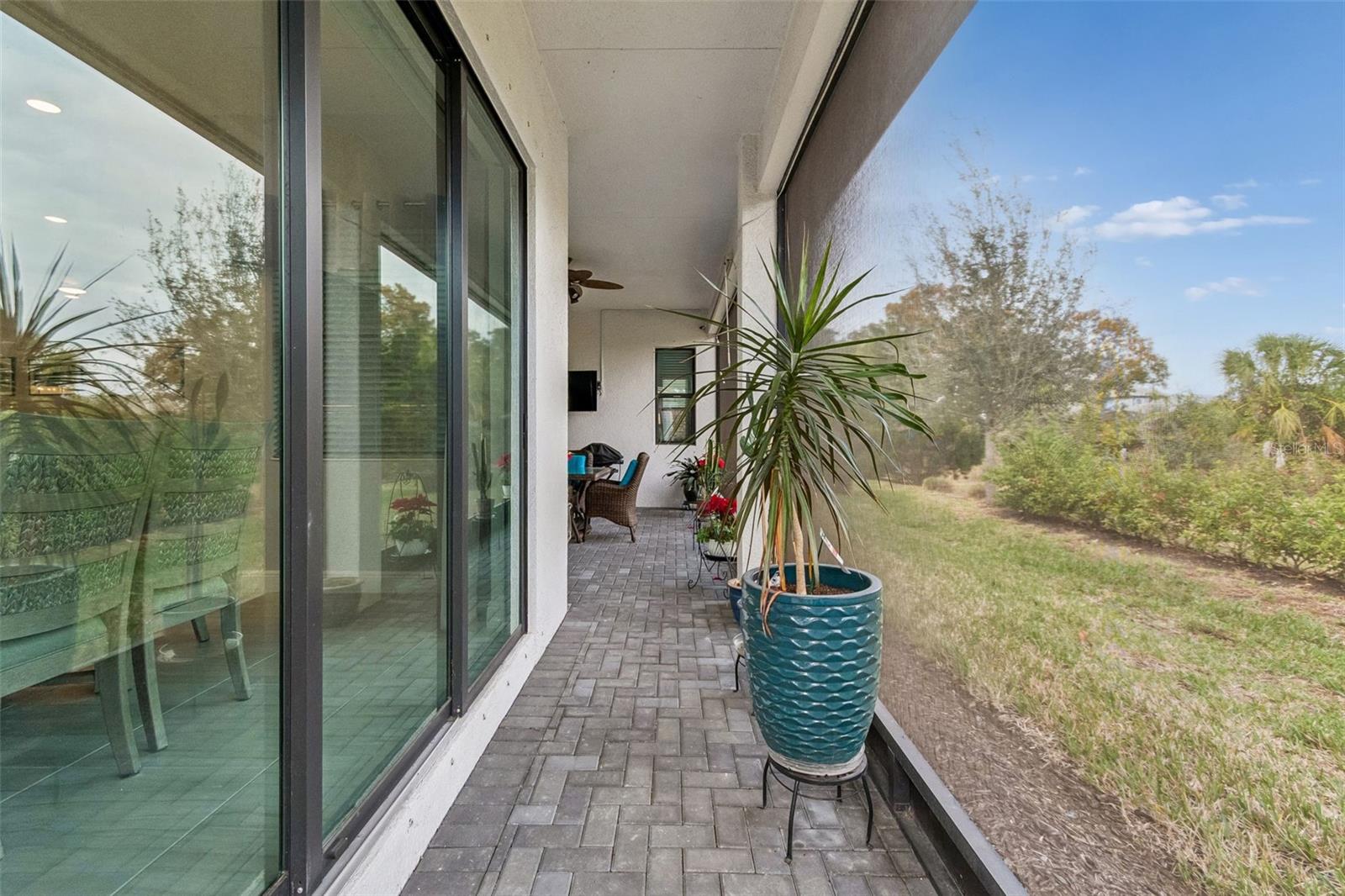 4952 Surfside Cir Property Photo 55
