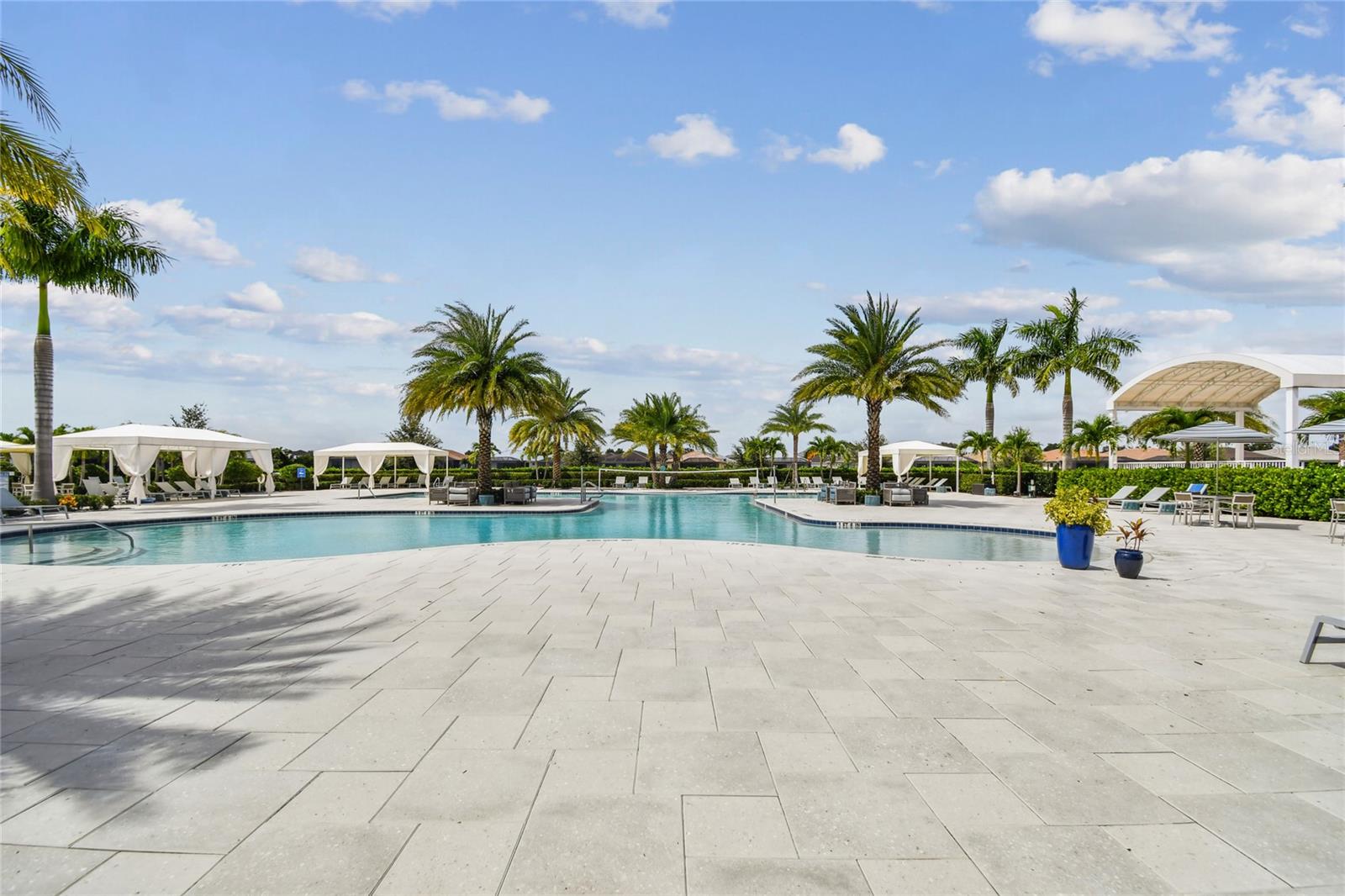 4952 Surfside Cir Property Photo 86