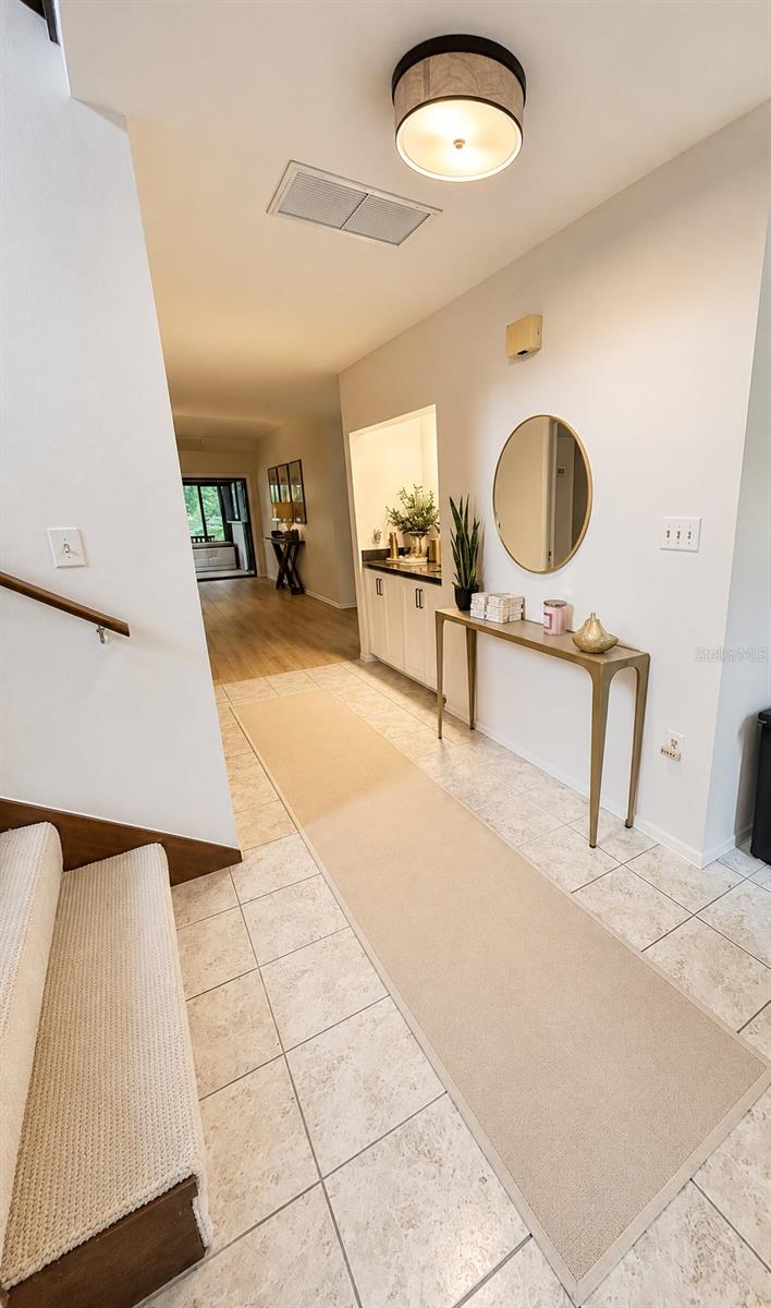 4408 La Jolla Dr #19a Property Photo 6