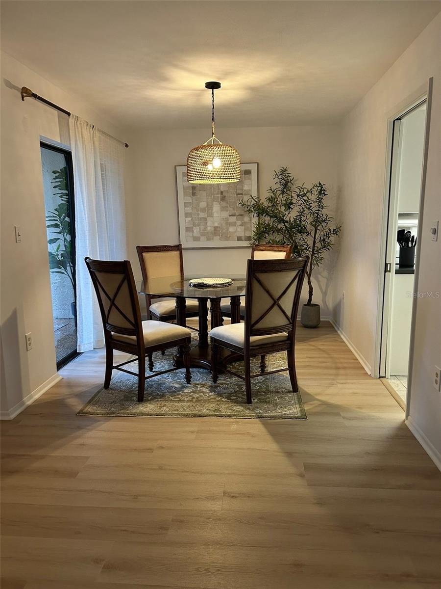 4408 La Jolla Dr #19a Property Photo 14