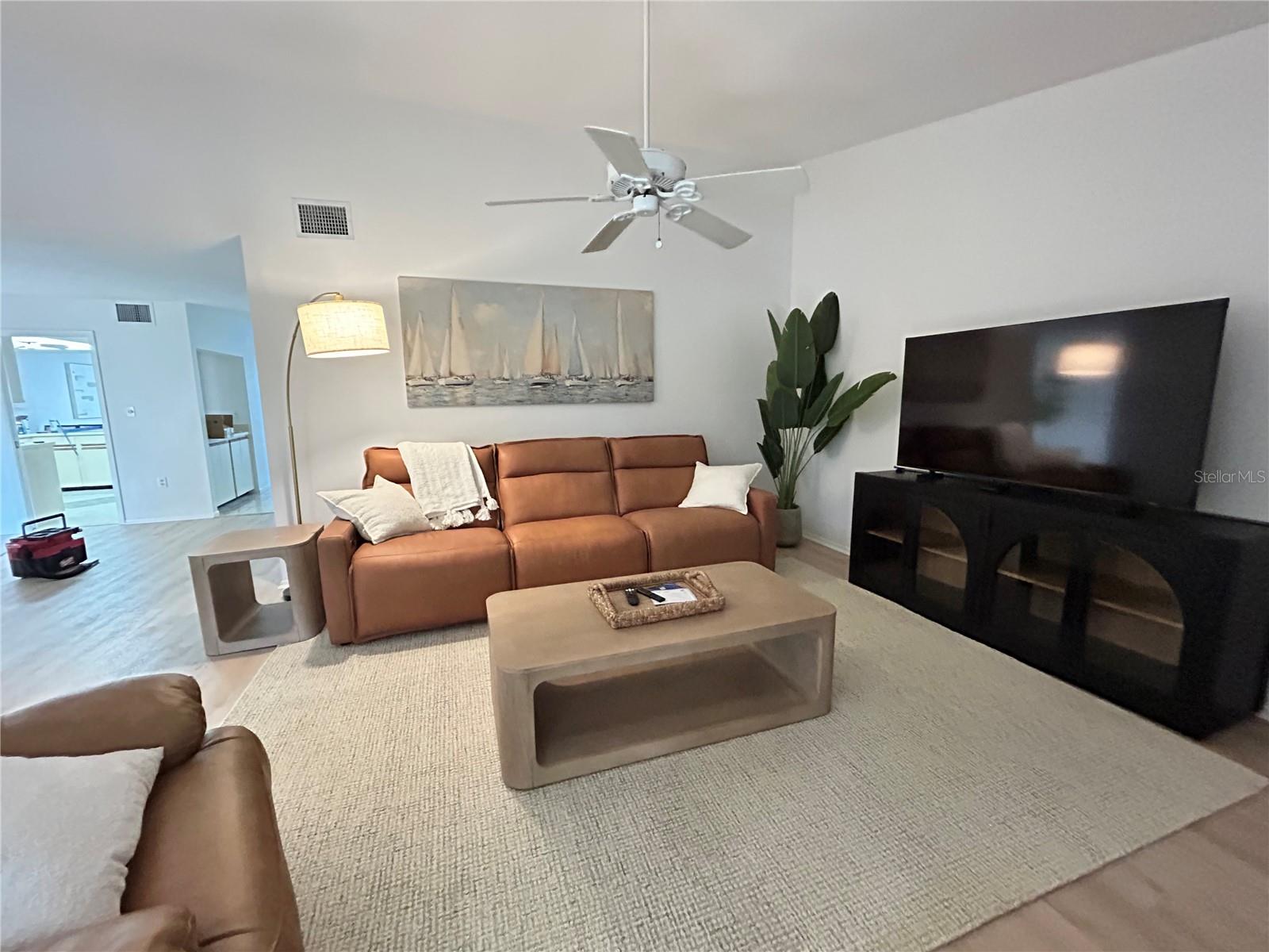 4408 La Jolla Dr #19a Property Photo 20