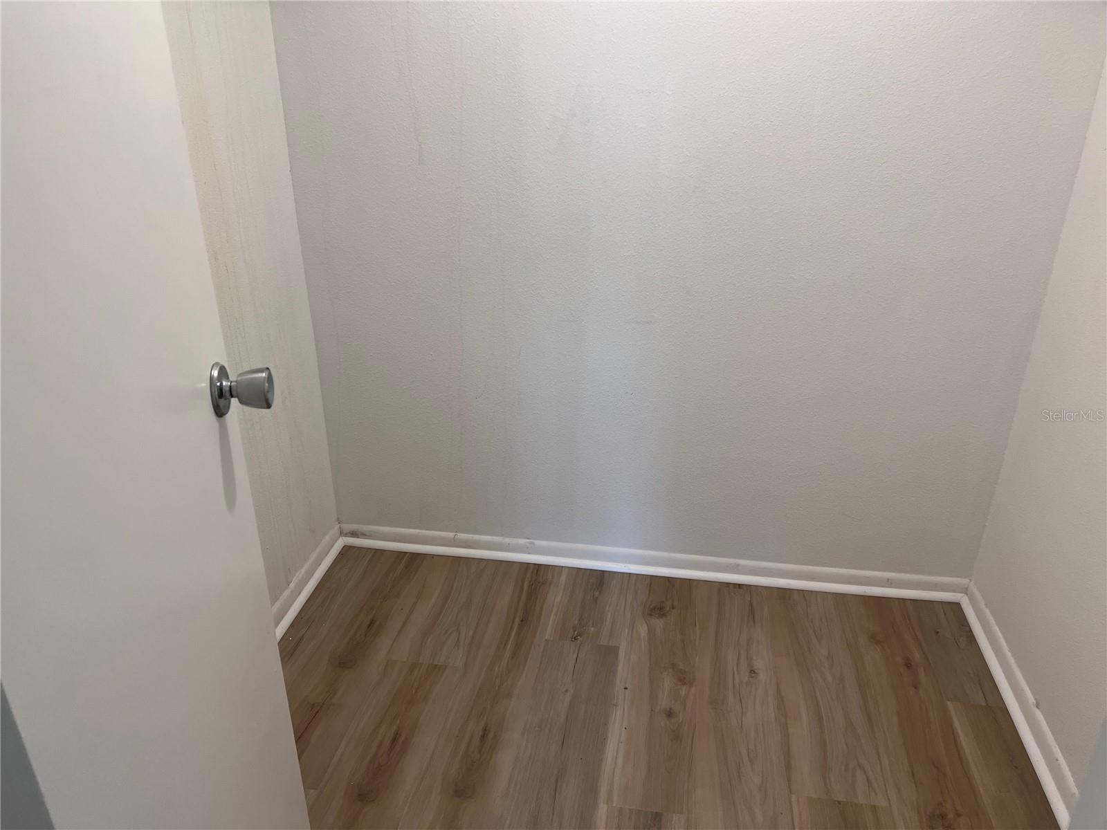 4112 Heron Way #b106 Property Photo 9