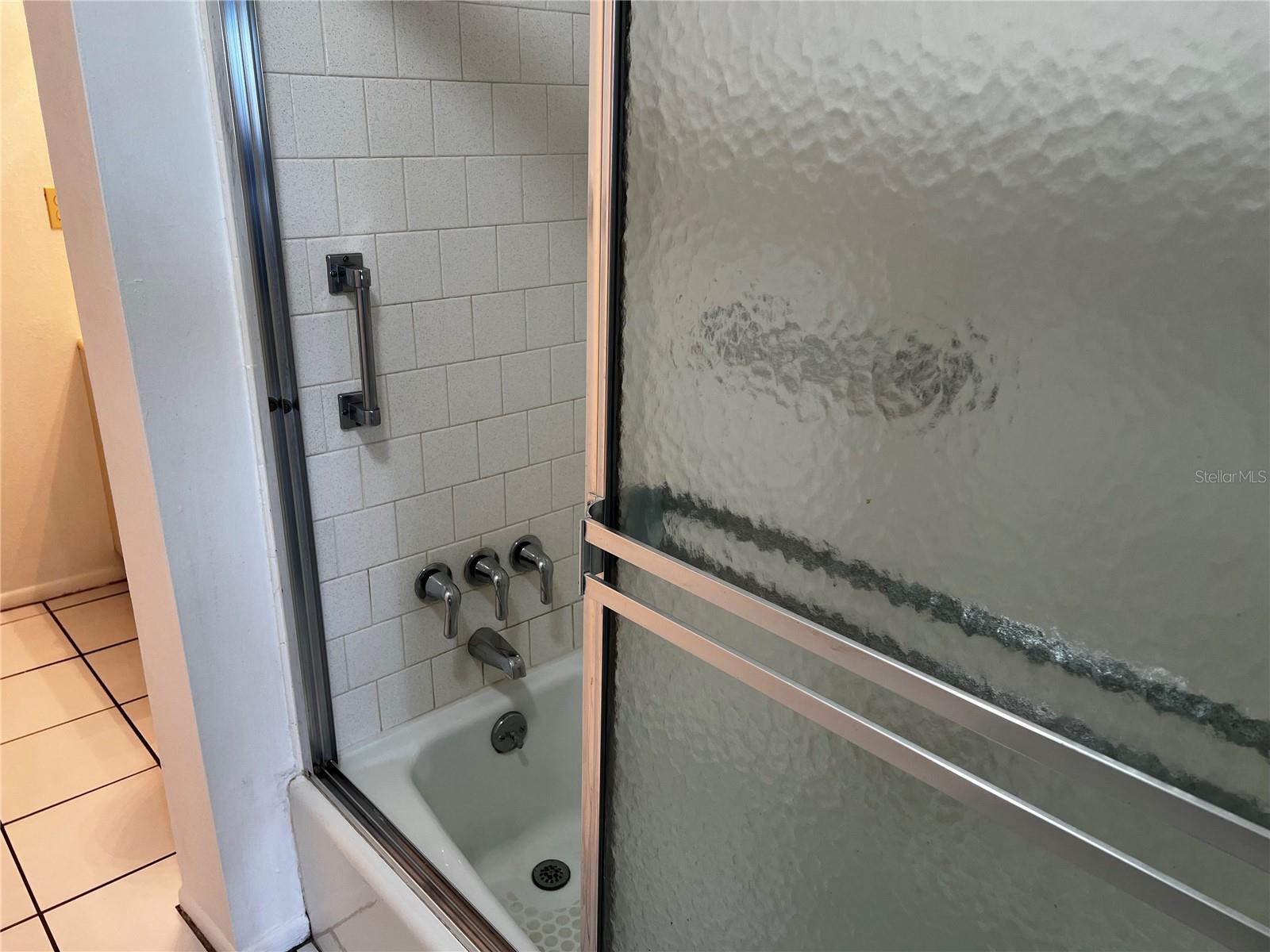 4112 Heron Way #b106 Property Photo 16