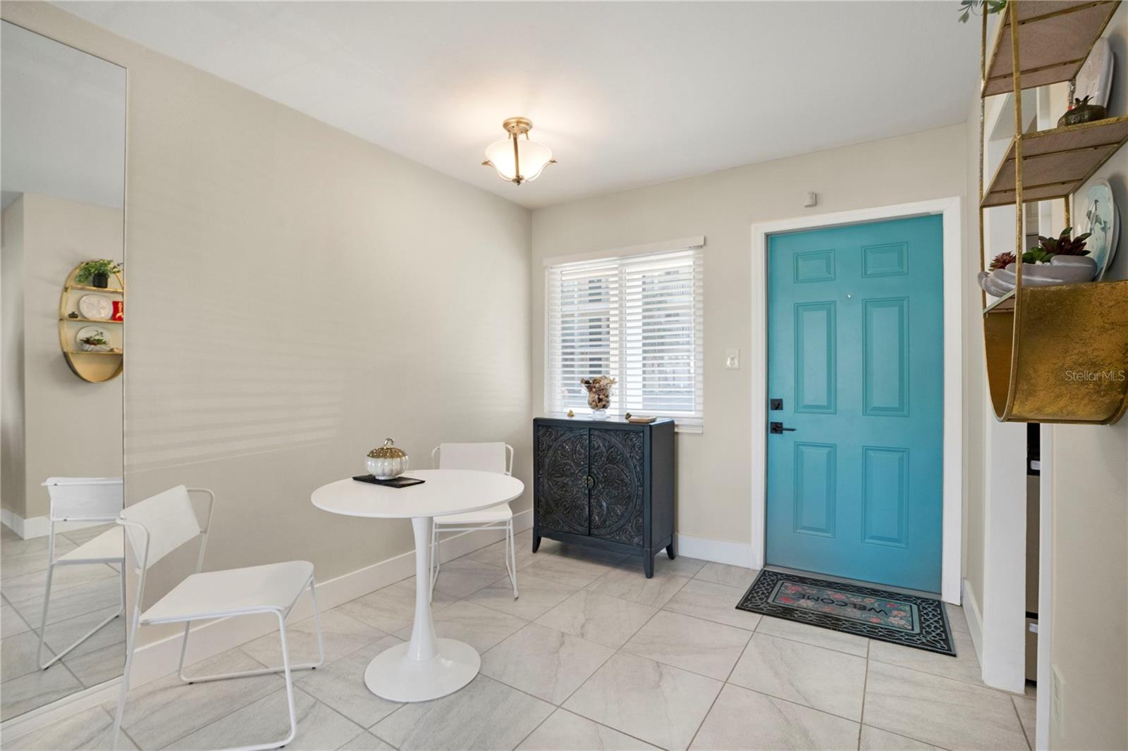 2211 Sunset Dr #e3 Property Photo 2