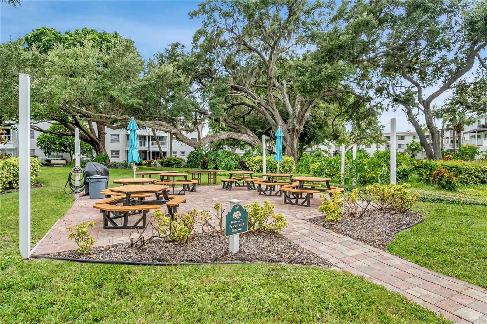 2211 Sunset Dr #e3 Property Photo 32