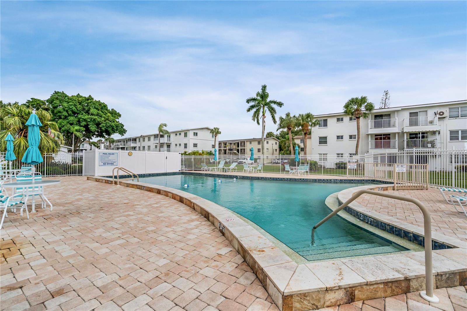 2211 Sunset Dr #e3 Property Photo 34