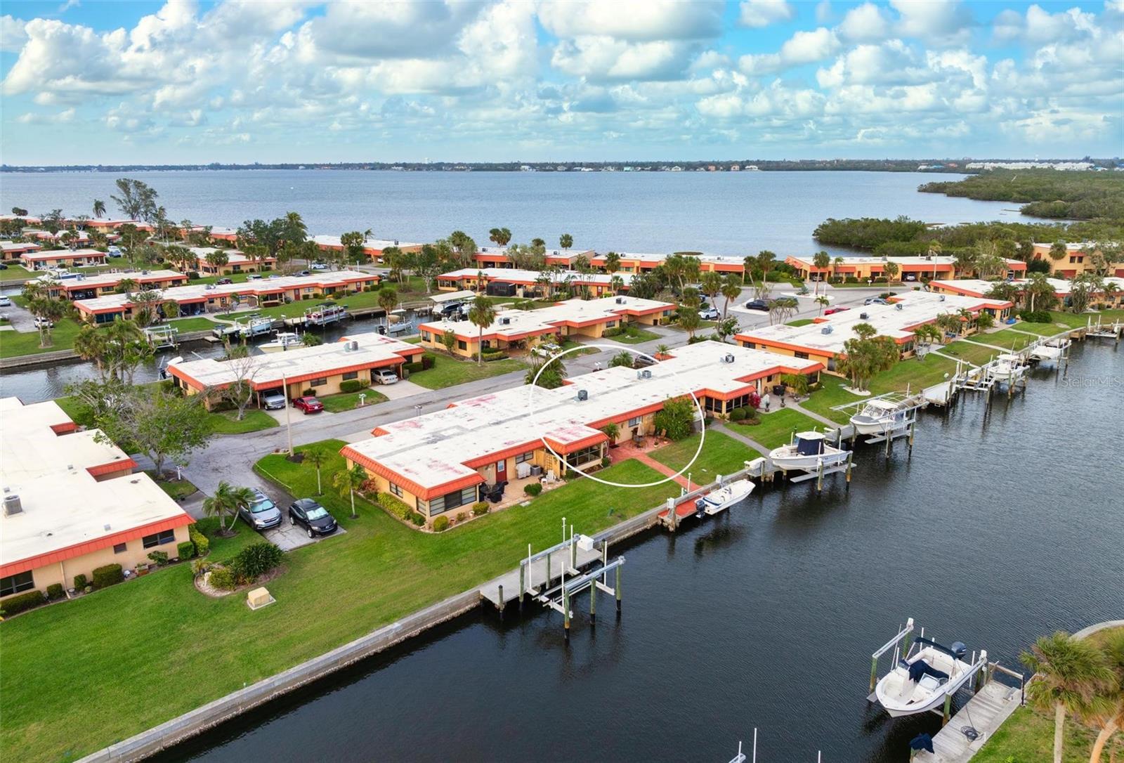 9527 Azure Cv Property Photo 1