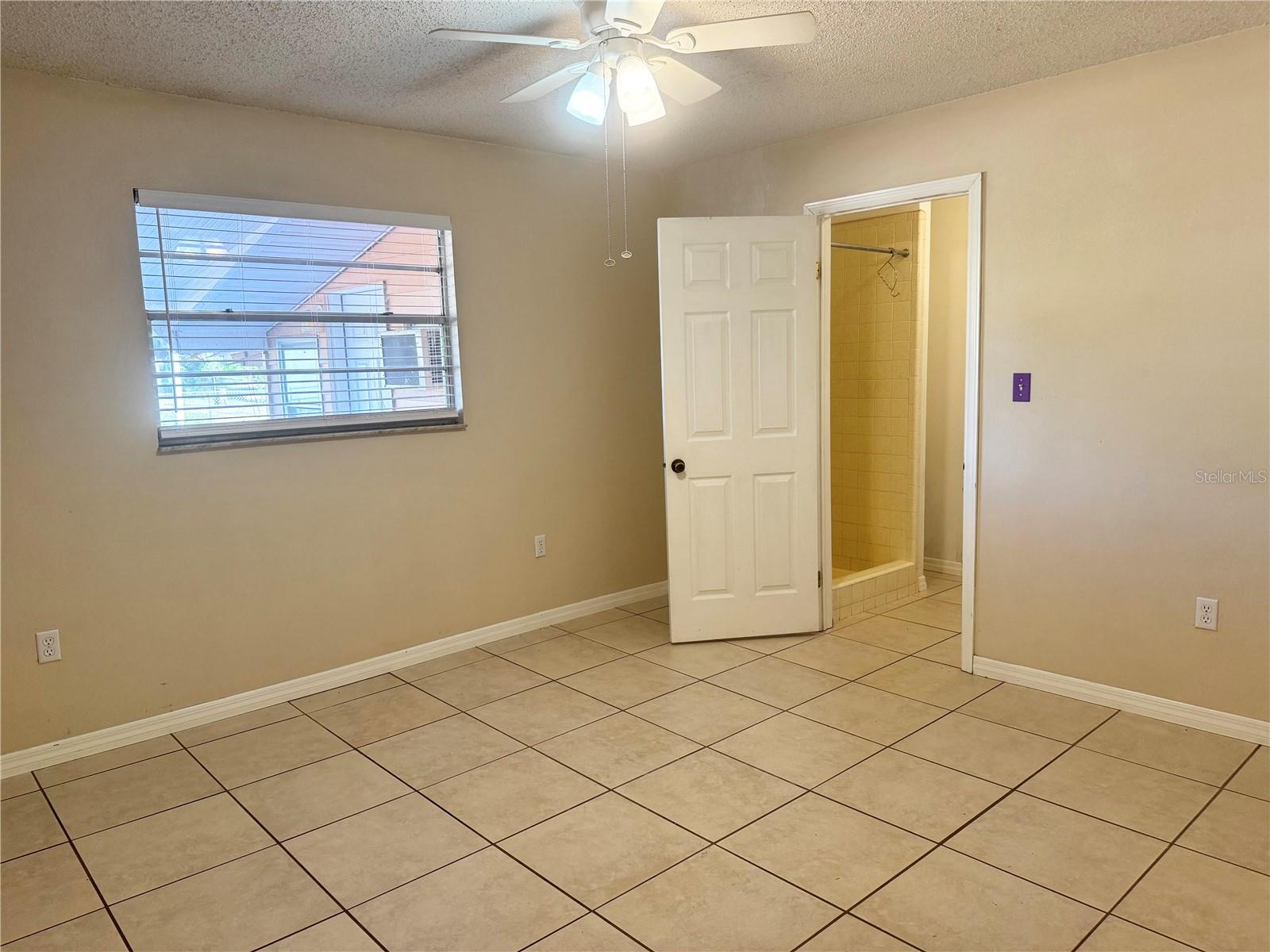 12438 Poem Ave Property Photo 12