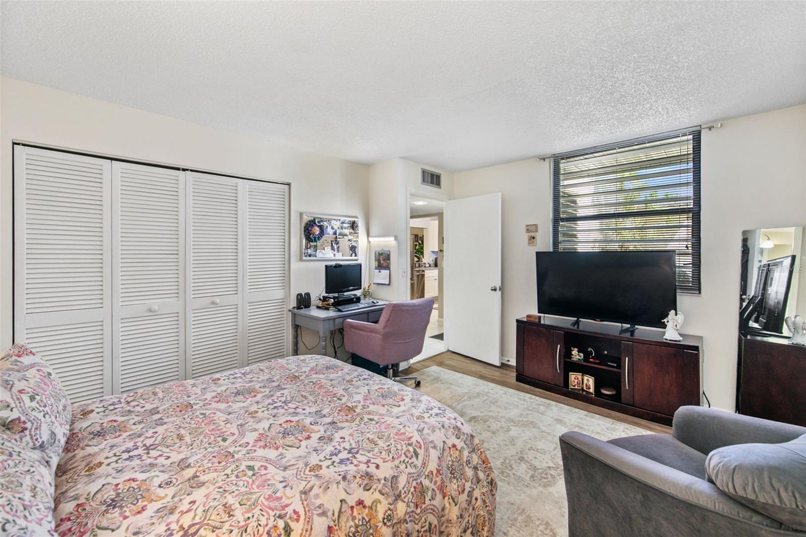 611 Woodlawn Dr #611 Property Photo 22