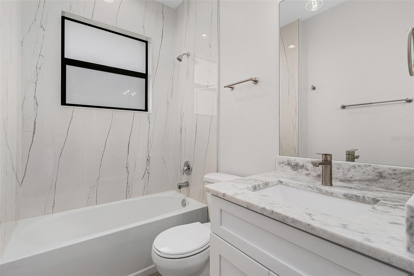 26221 Sandhill Blvd Property Photo 10