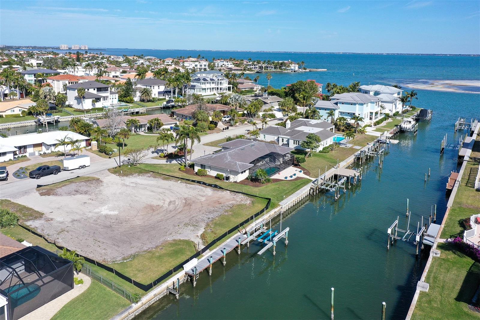 536 Gunwale Ln Property Photo 14