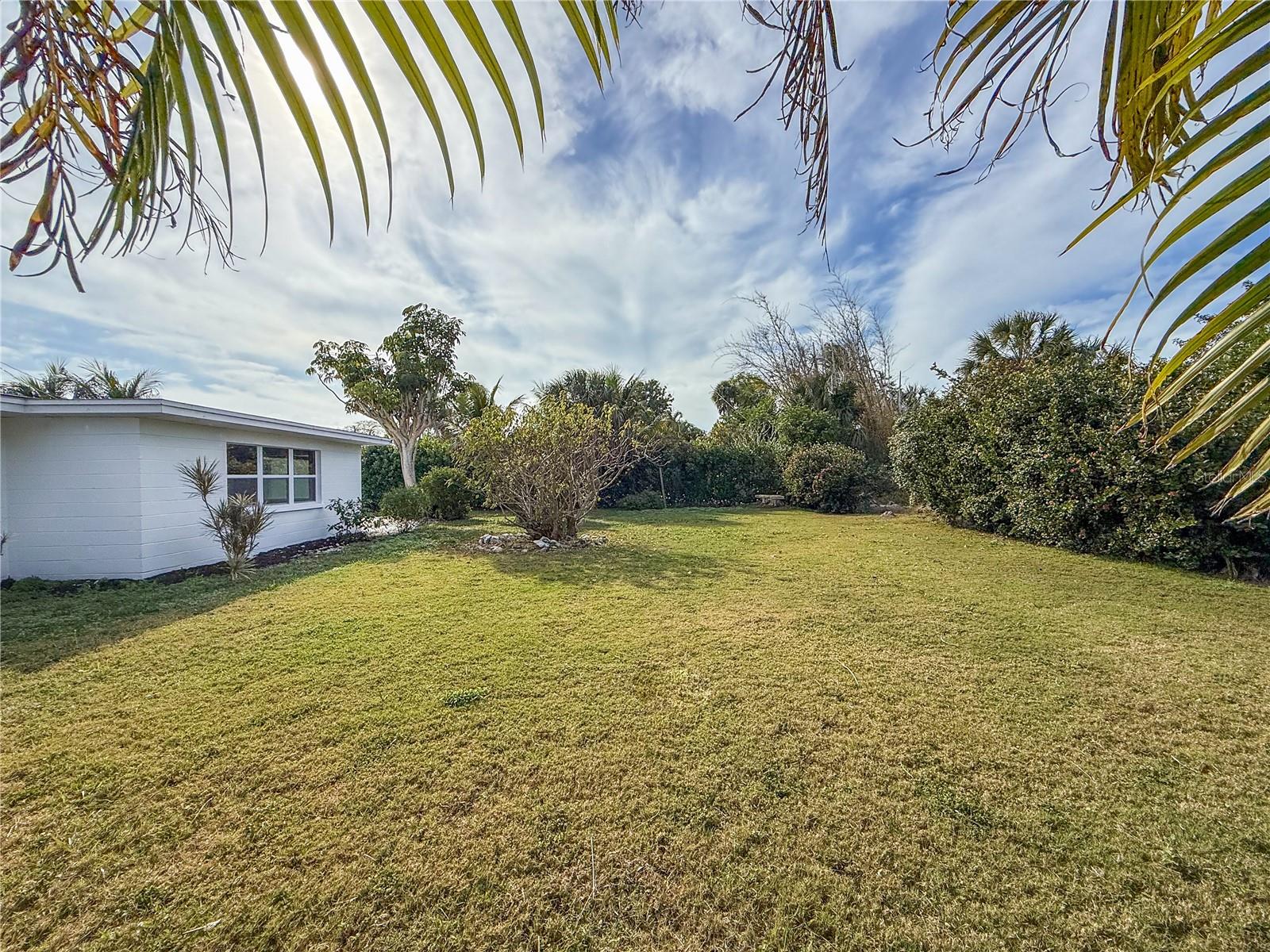 510 69th St Property Photo 4