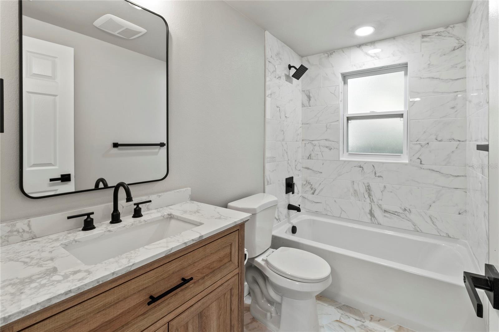 510 69th St Property Photo 29