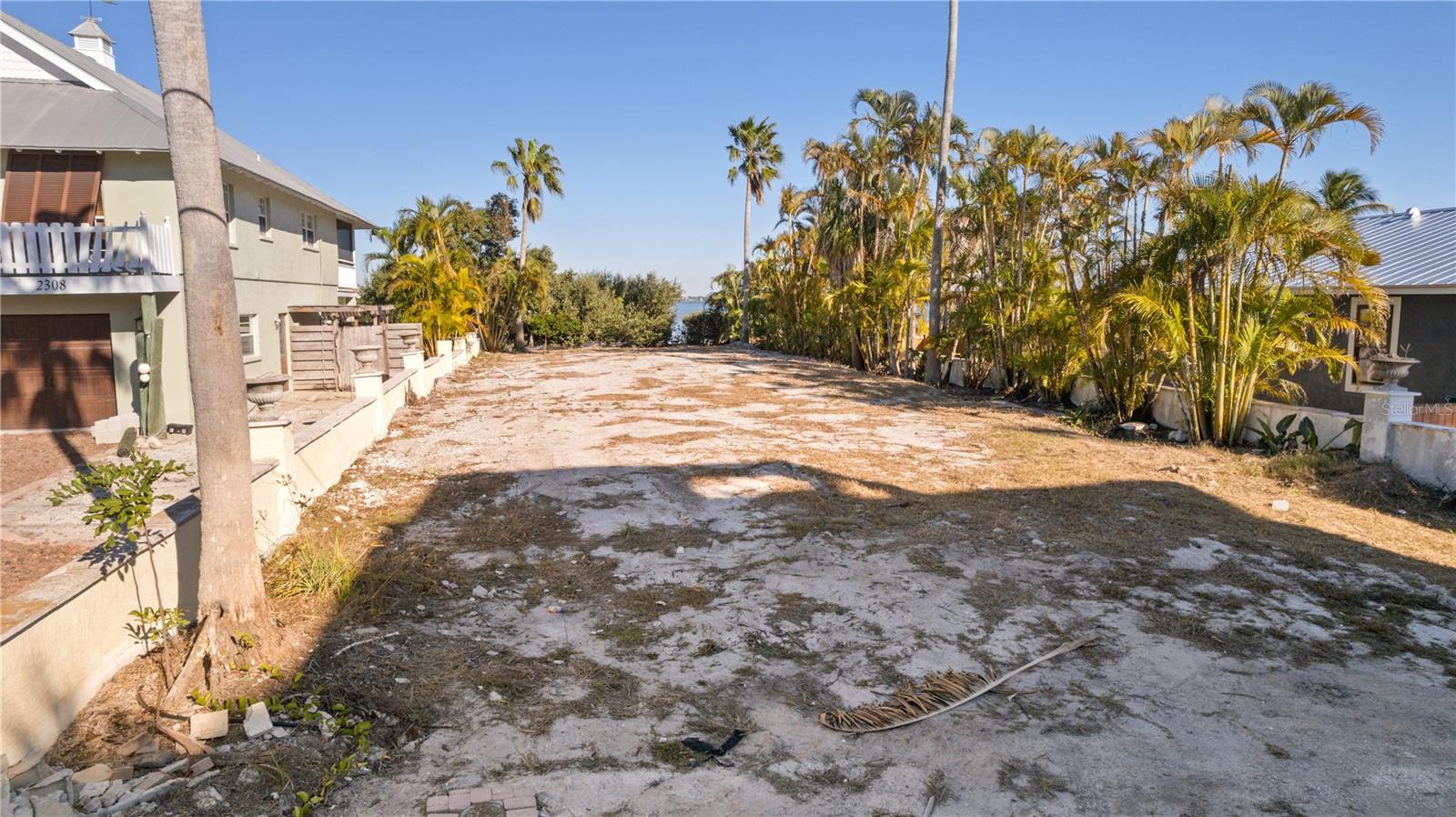 2306 Canasta Dr Property Photo 13
