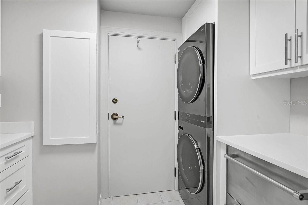 409 N Point Rd #601 Property Photo 29