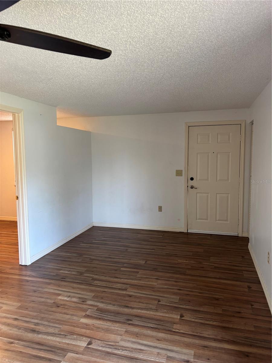 5026 Water Oak Dr #104 Property Photo 6