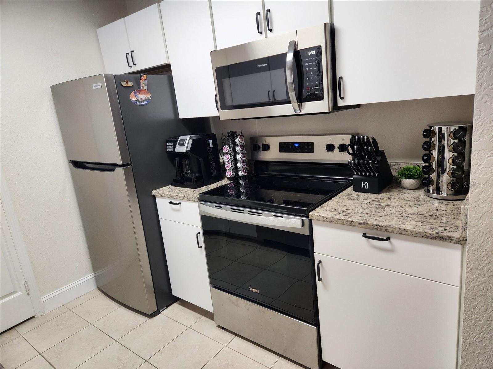 8926 Manor Loop Cir #201 B Property Photo 8