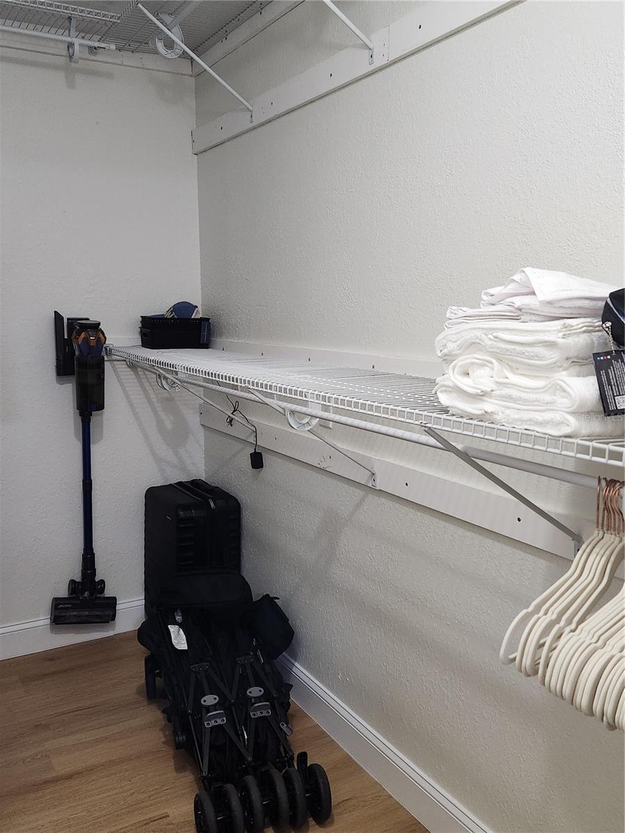 8926 Manor Loop Cir #201 B Property Photo 15