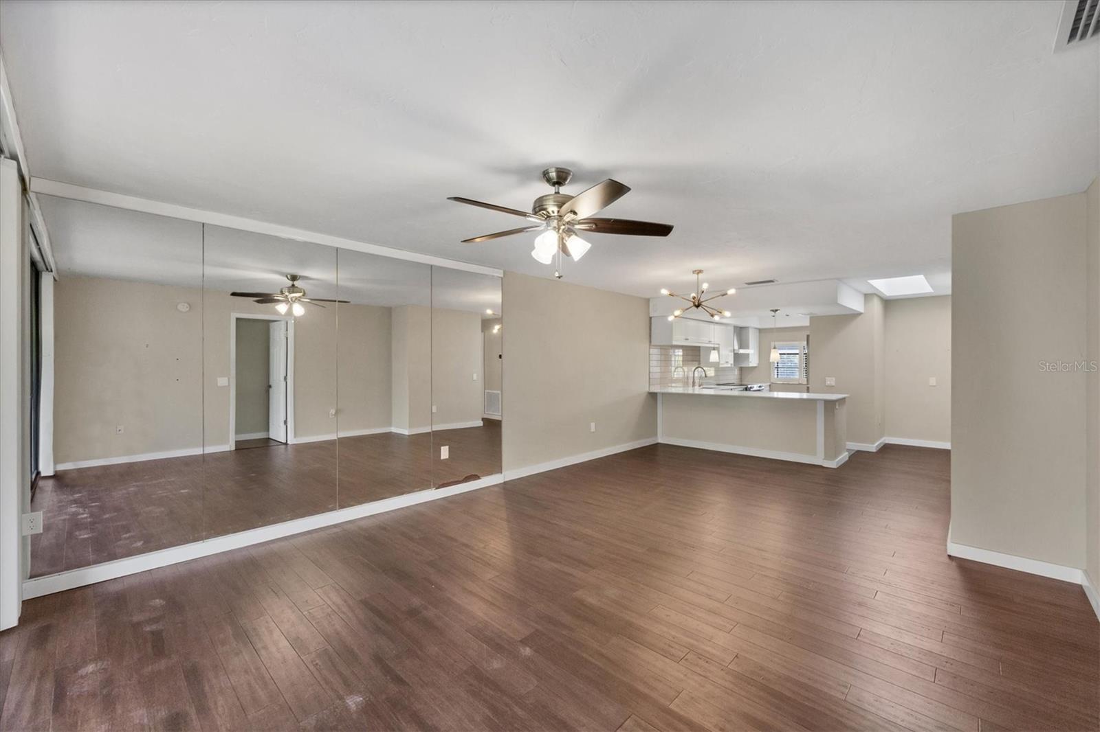 3363 Cross Creek Dr #3363 Property Photo 10