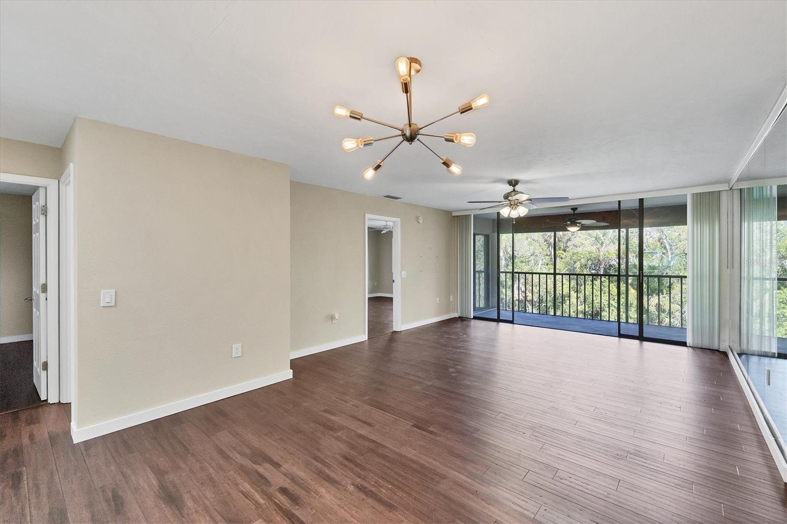 3363 Cross Creek Dr #3363 Property Photo 11