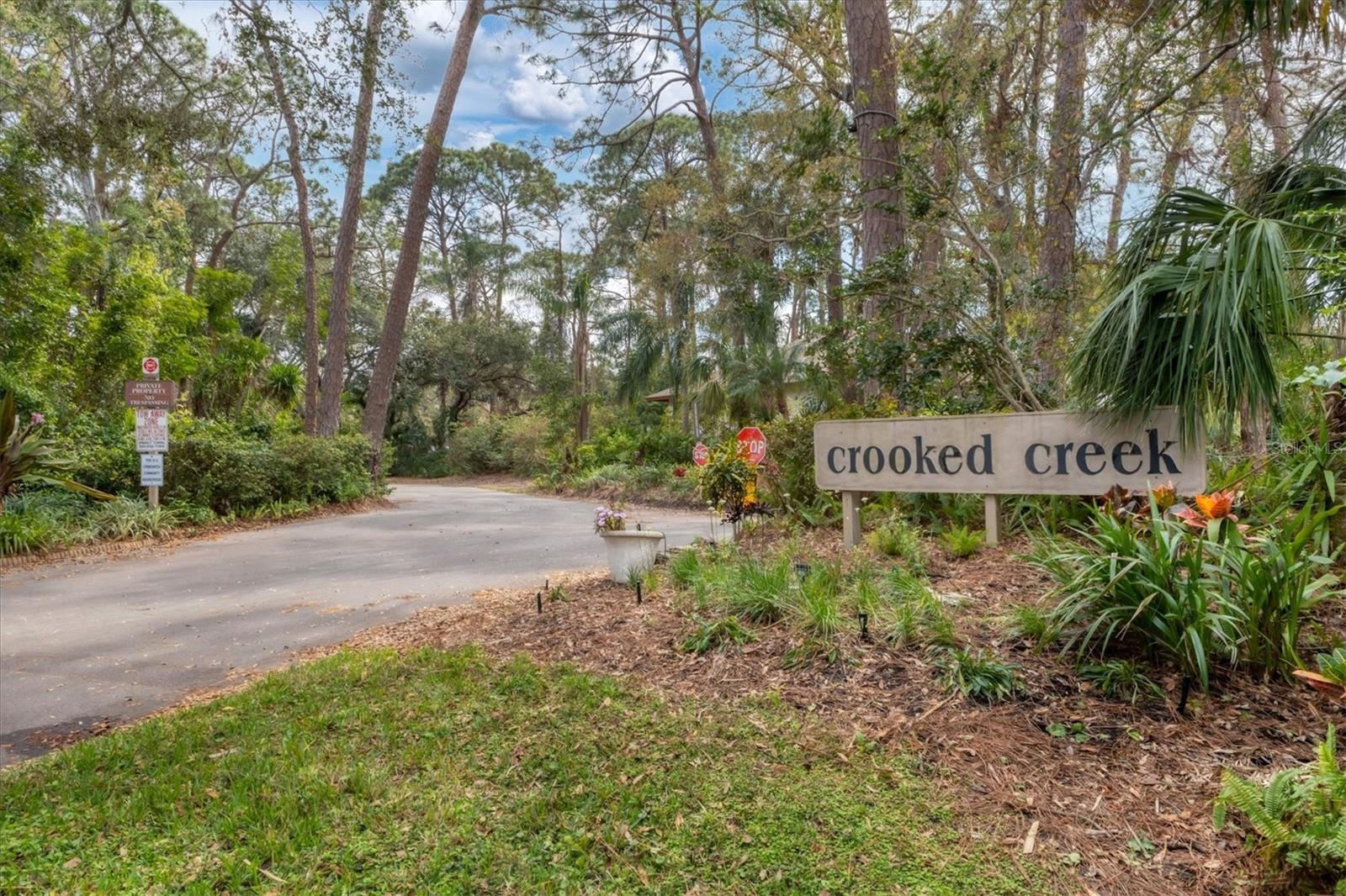 3363 Cross Creek Dr #3363 Property Photo 31
