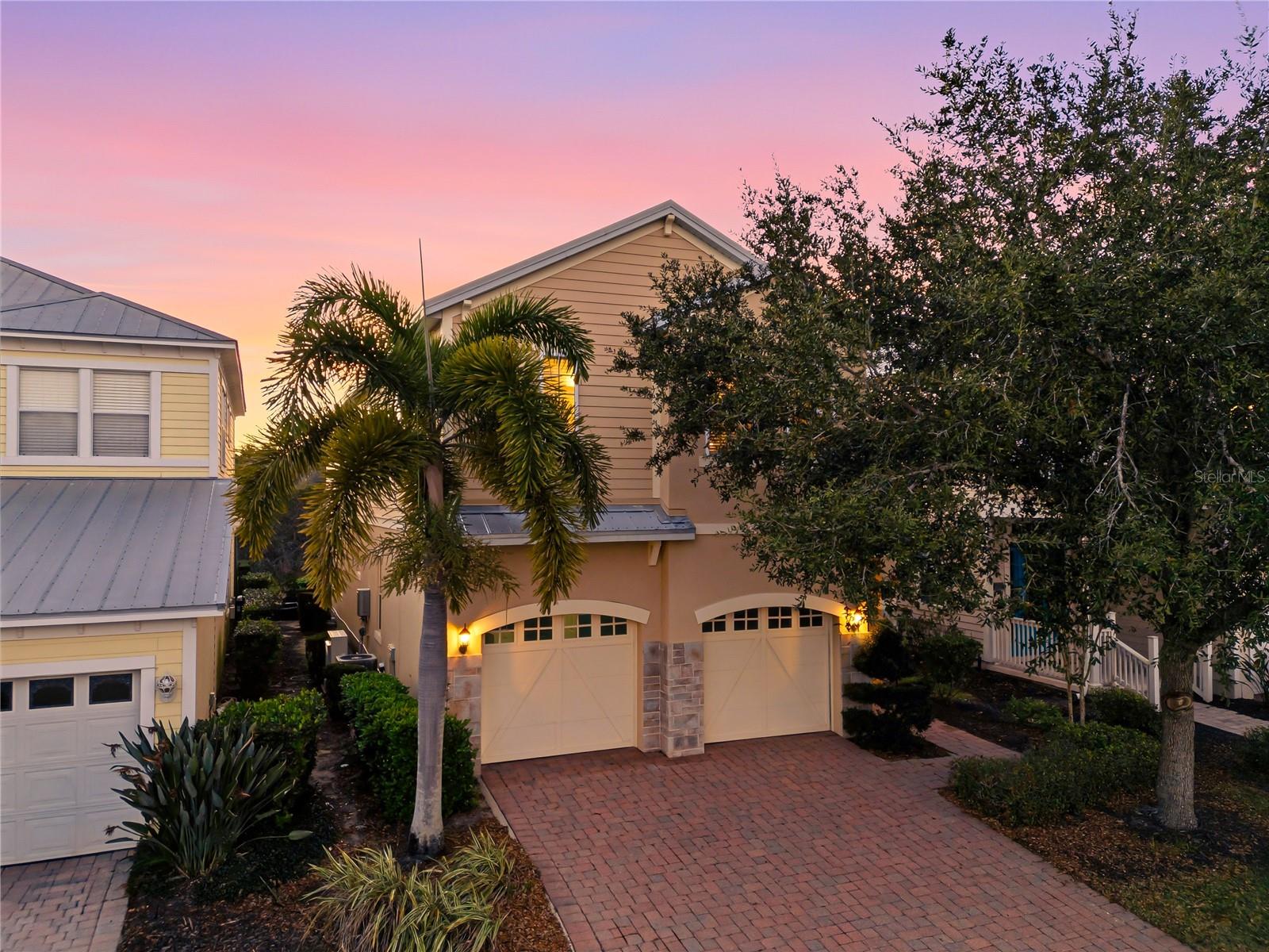 1437 Fairview Cir Property Photo 1