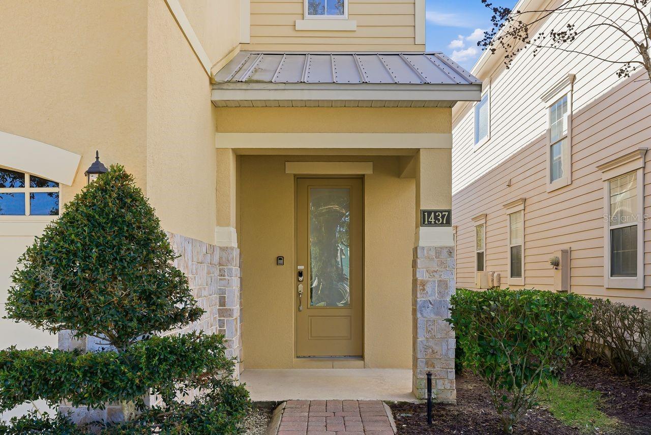 1437 Fairview Cir Property Photo 5