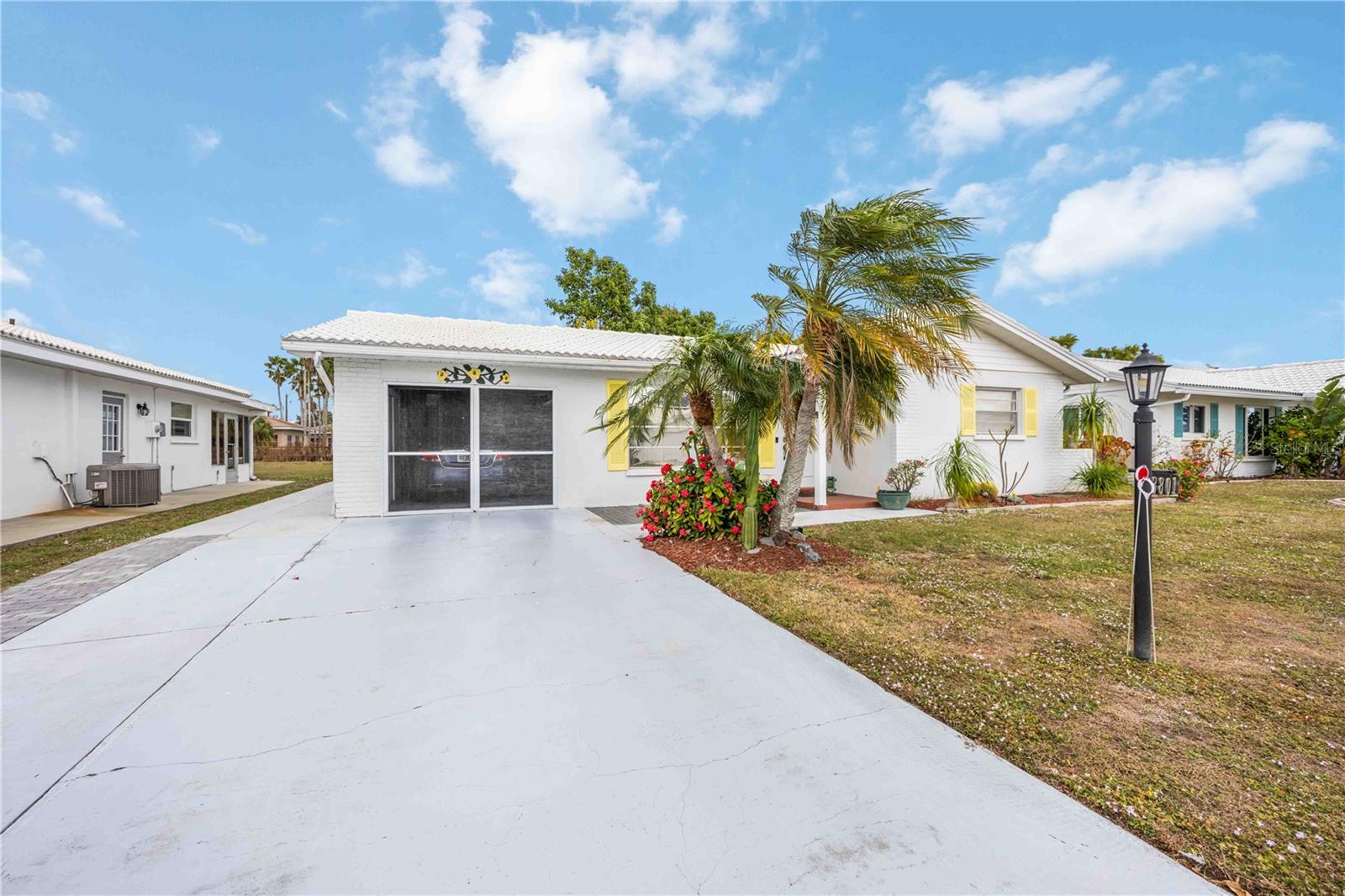 3801 CHINABERRY Property Photo 1