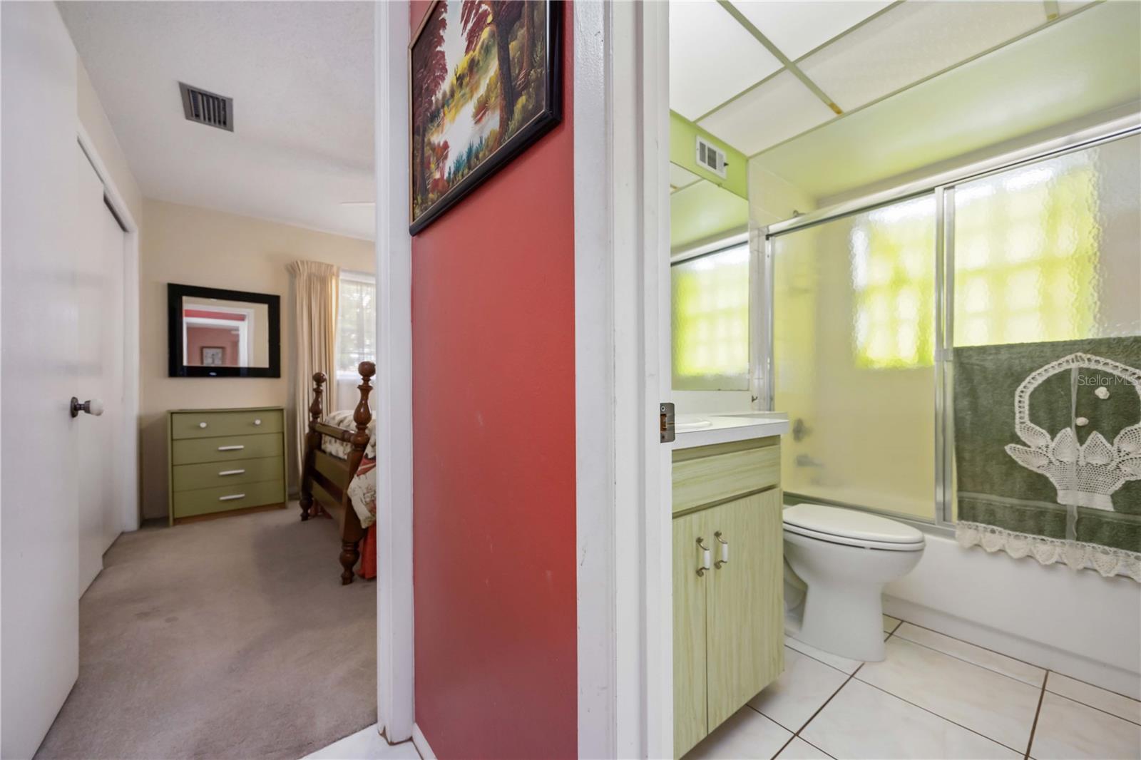 3801 Chinaberry Property Photo 10
