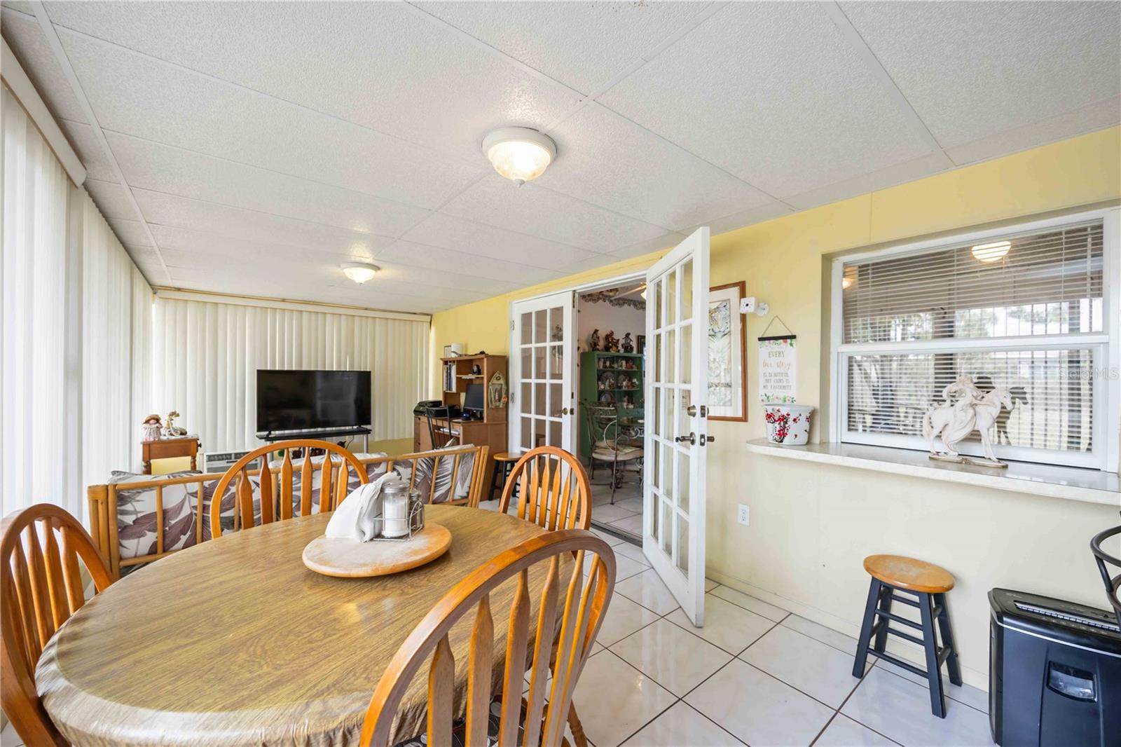 3801 Chinaberry Property Photo 18