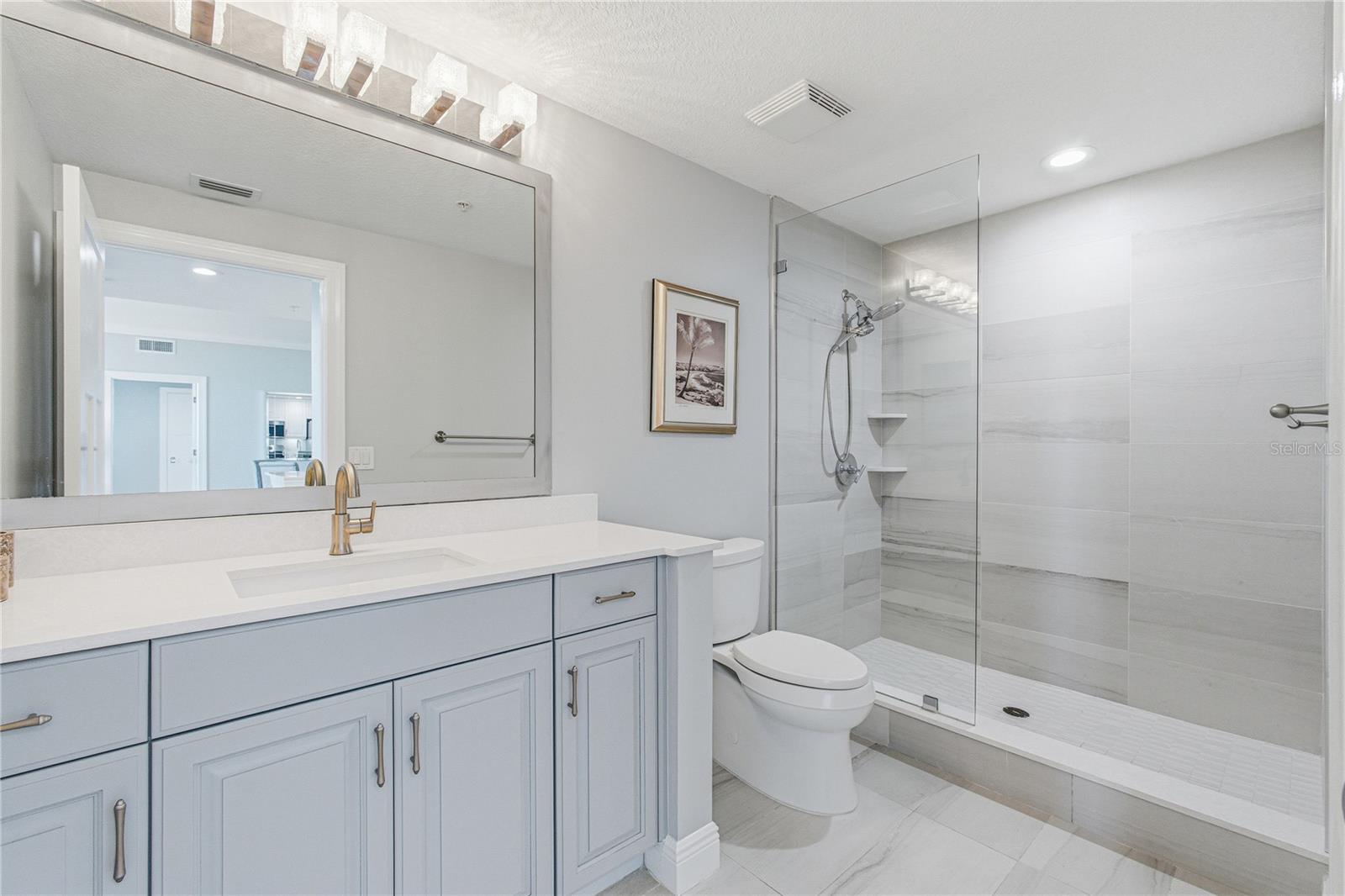 800 N Tamiami Trl #1203 Property Photo 31