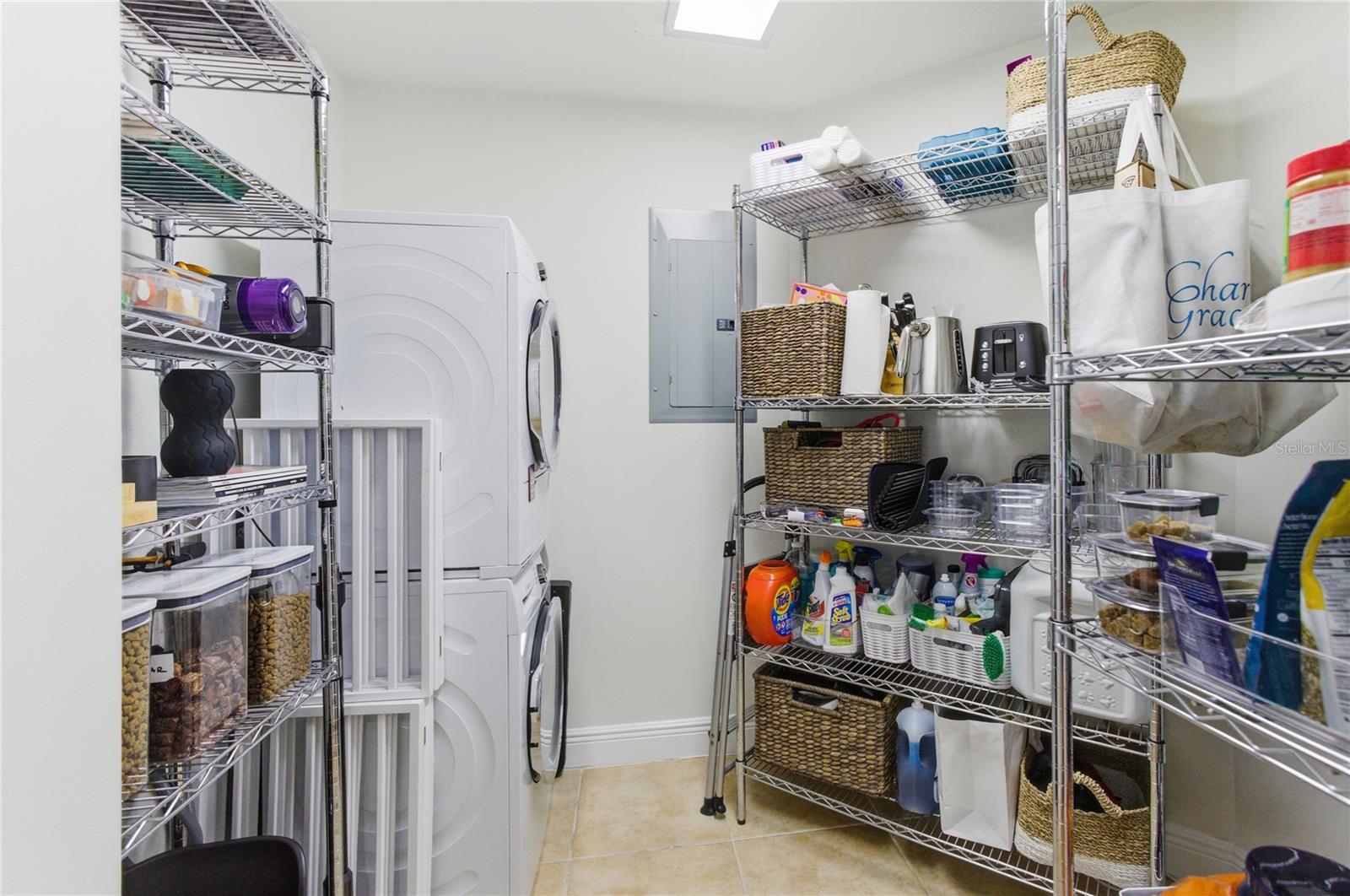 800 N Tamiami Trl #1203 Property Photo 33