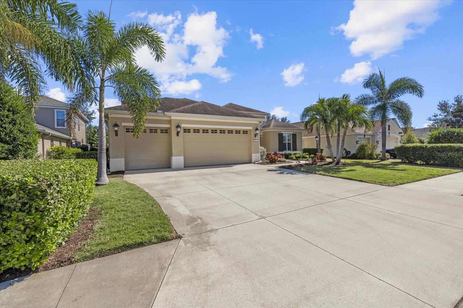 4727 Balboa Park Loop Property Photo 45