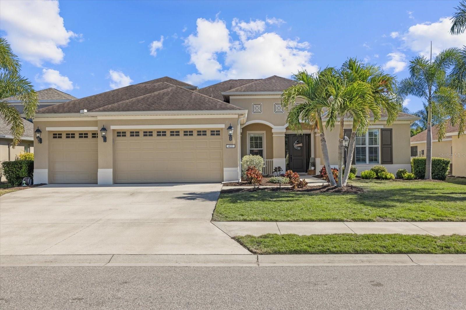 4727 Balboa Park Loop Property Photo 46