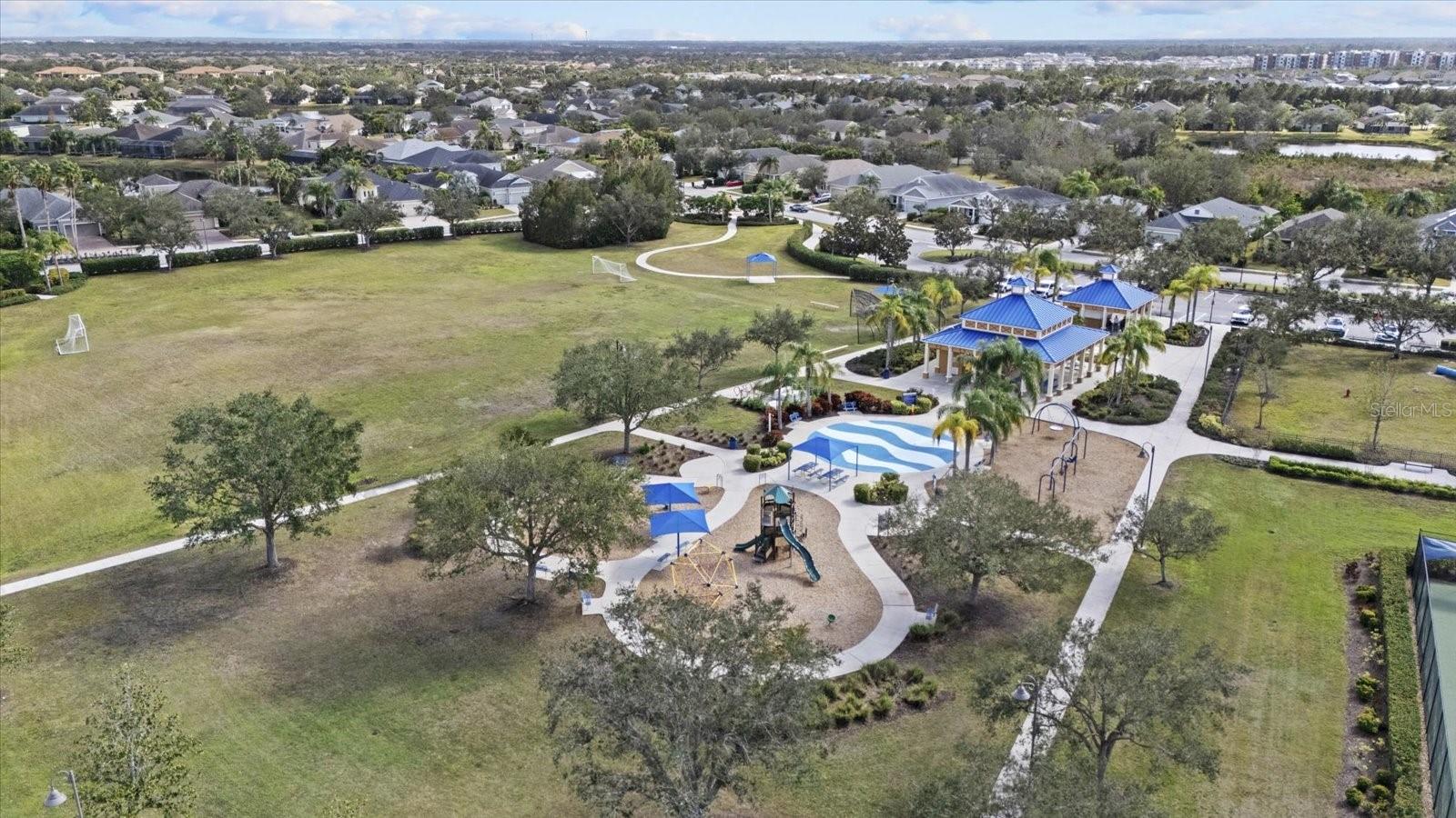 4727 Balboa Park Loop Property Photo 54