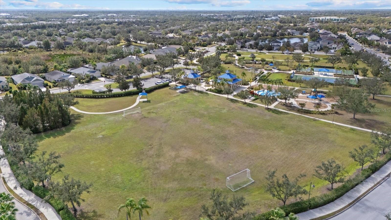 4727 Balboa Park Loop Property Photo 56