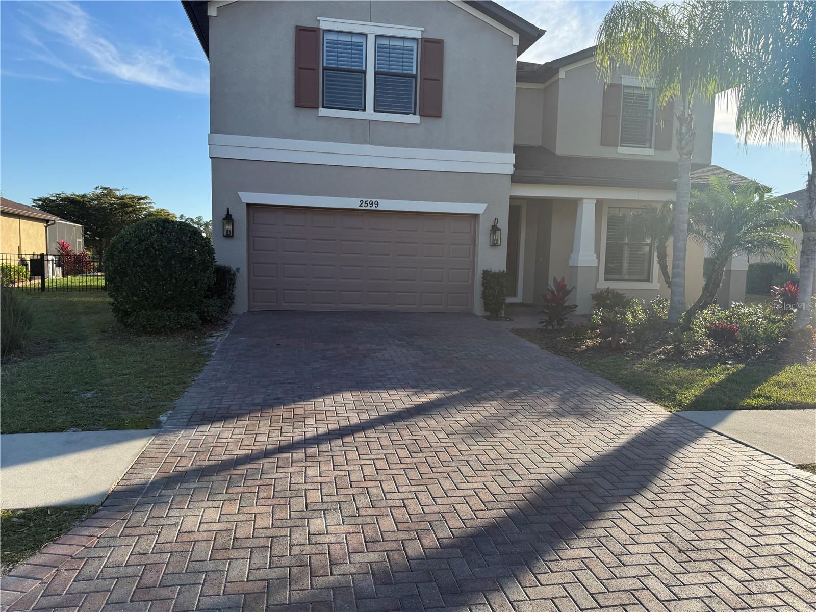 2599 Marton Oak Blvd Property Photo 2
