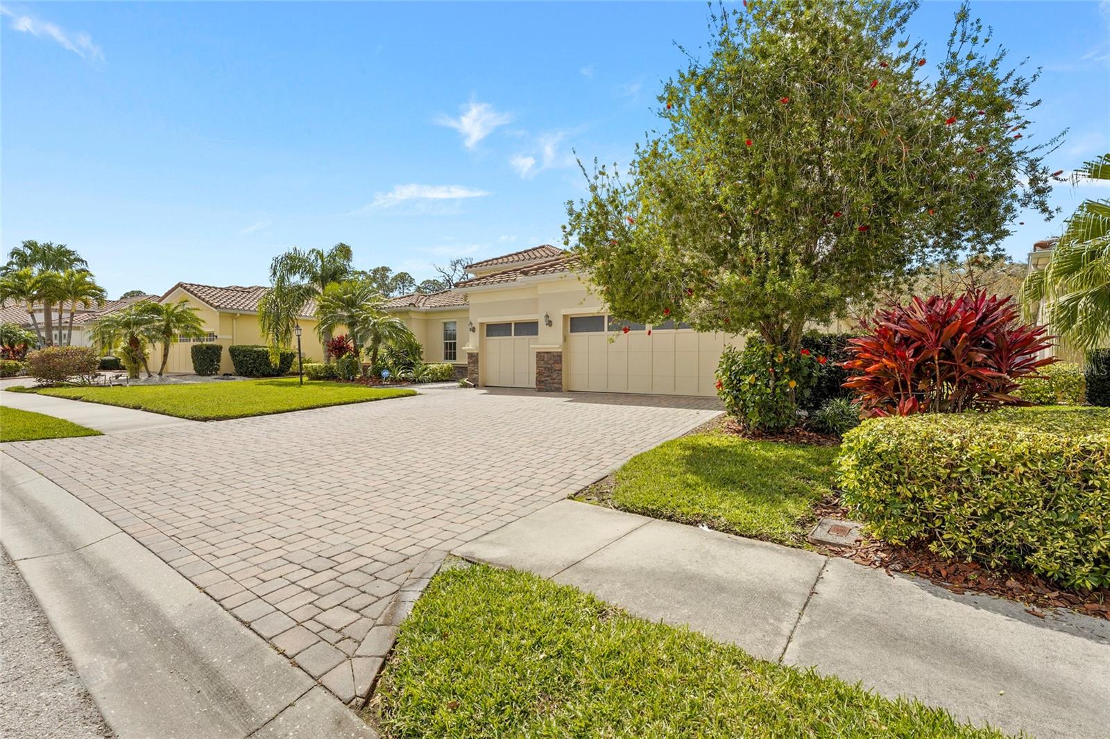 5750 Rock Dove Dr Property Photo 2