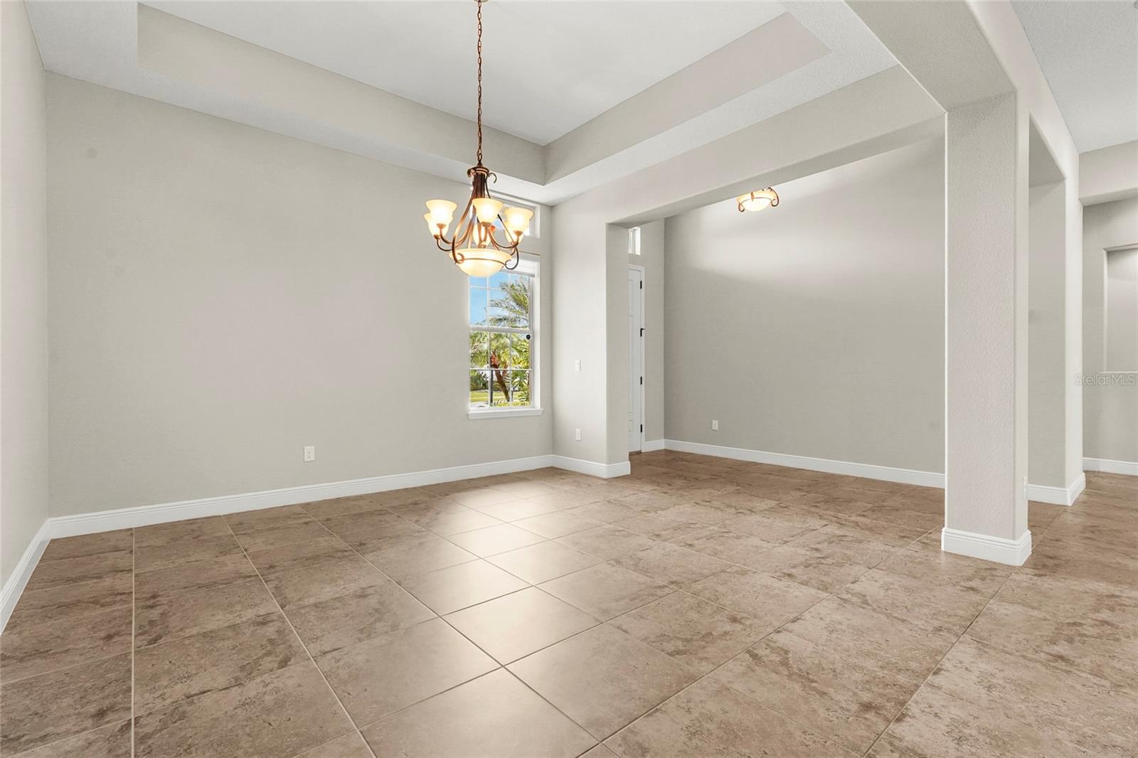 5750 Rock Dove Dr Property Photo 8