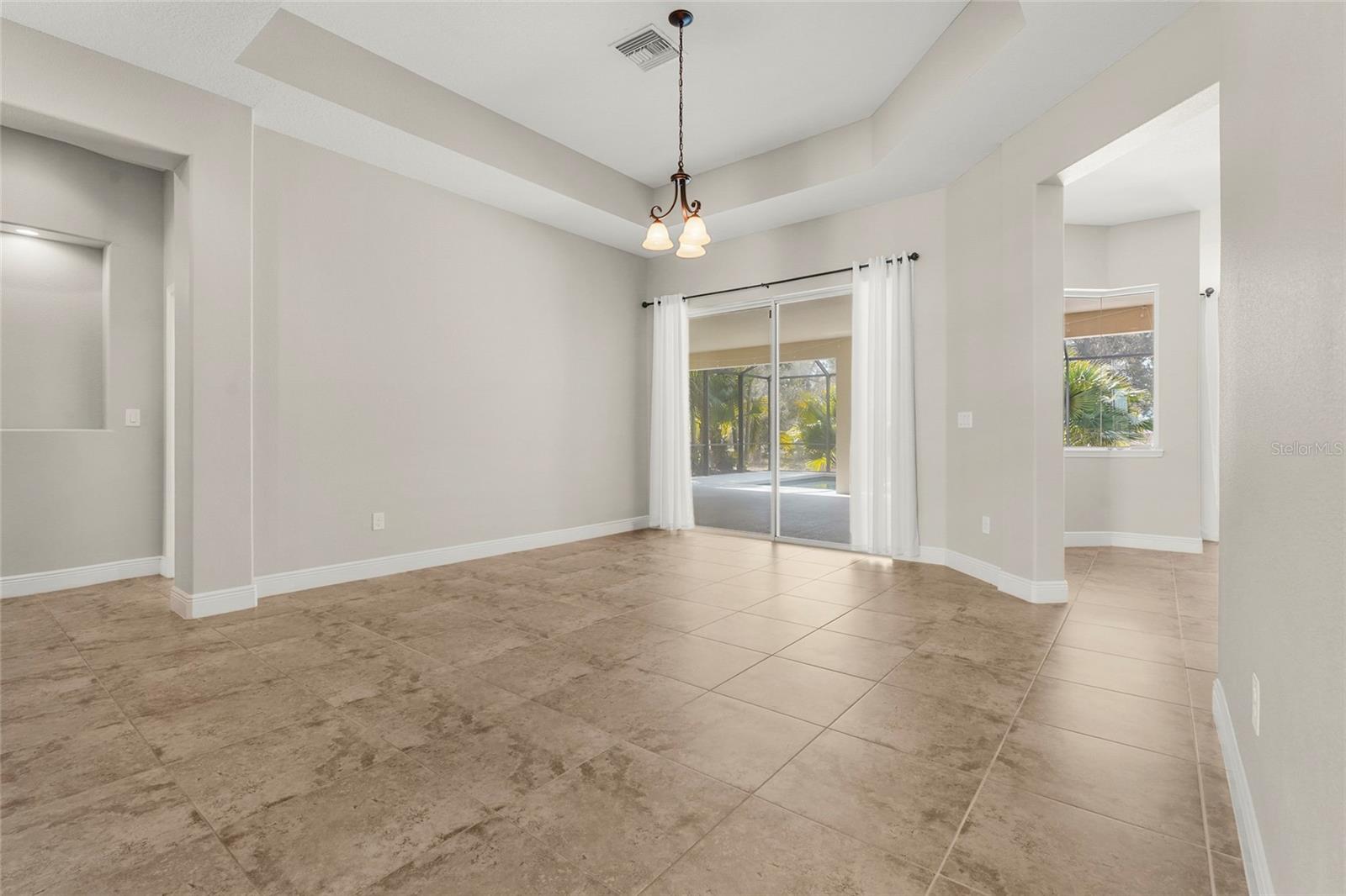 5750 Rock Dove Dr Property Photo 12