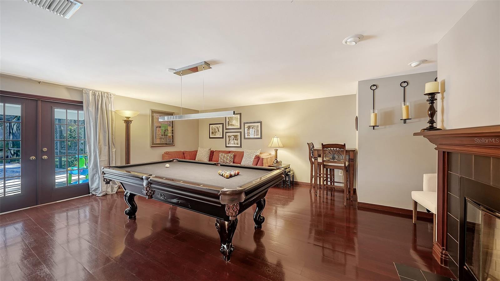 3783 Beneva Oaks Blvd Property Photo 11