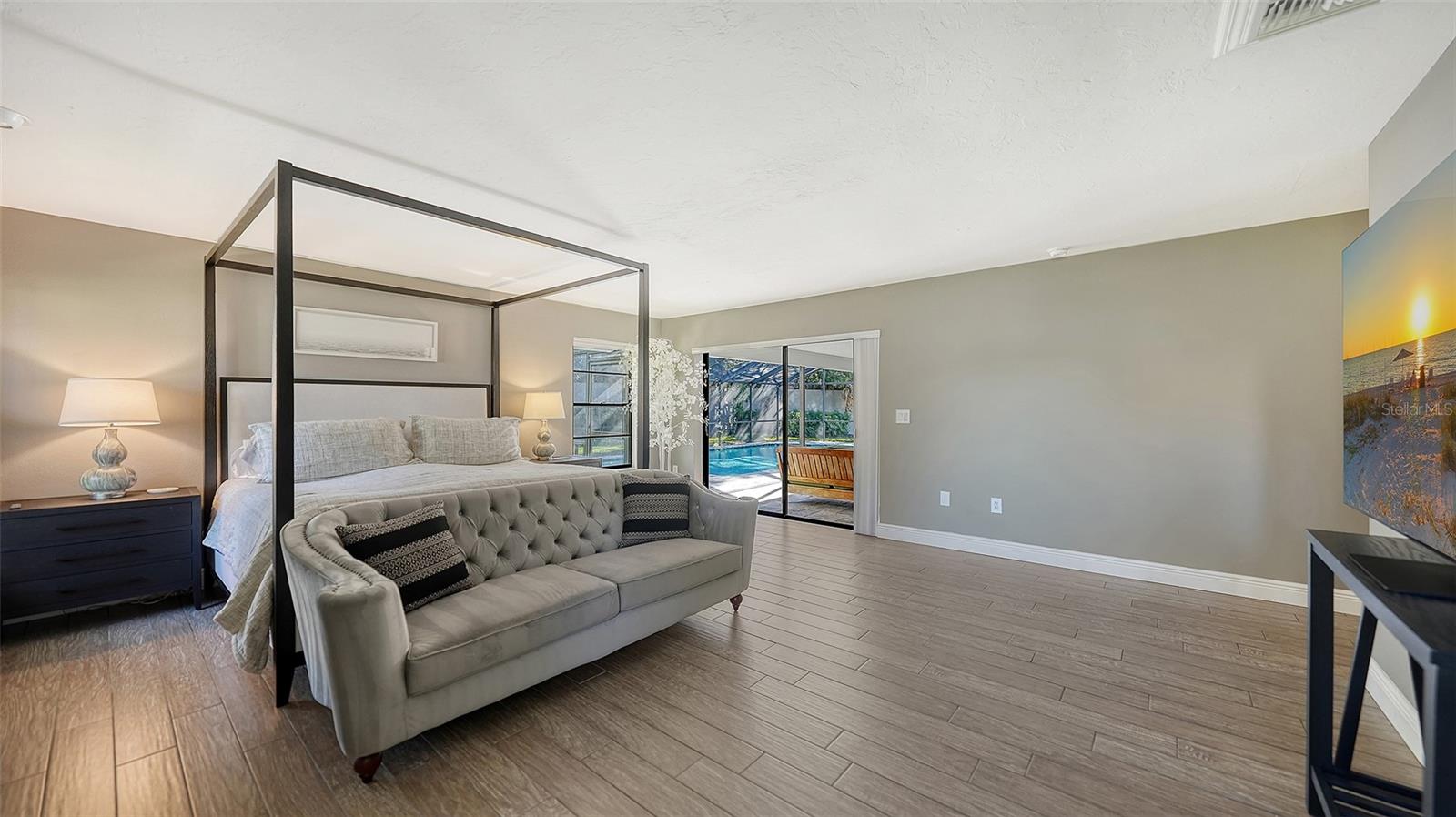 3783 Beneva Oaks Blvd Property Photo 15