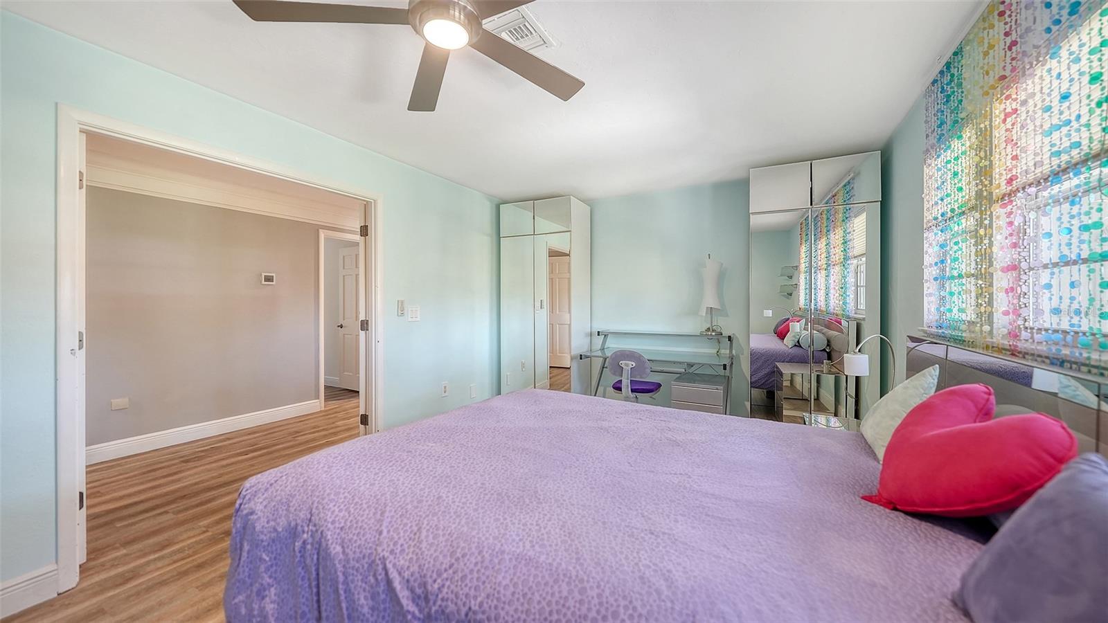 3783 Beneva Oaks Blvd Property Photo 23