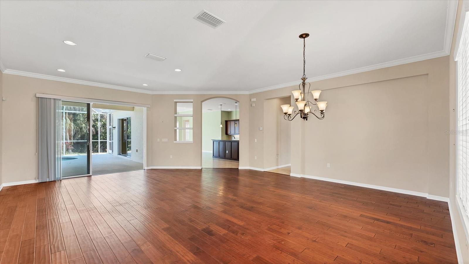6207 46th Ct E Property Photo 14