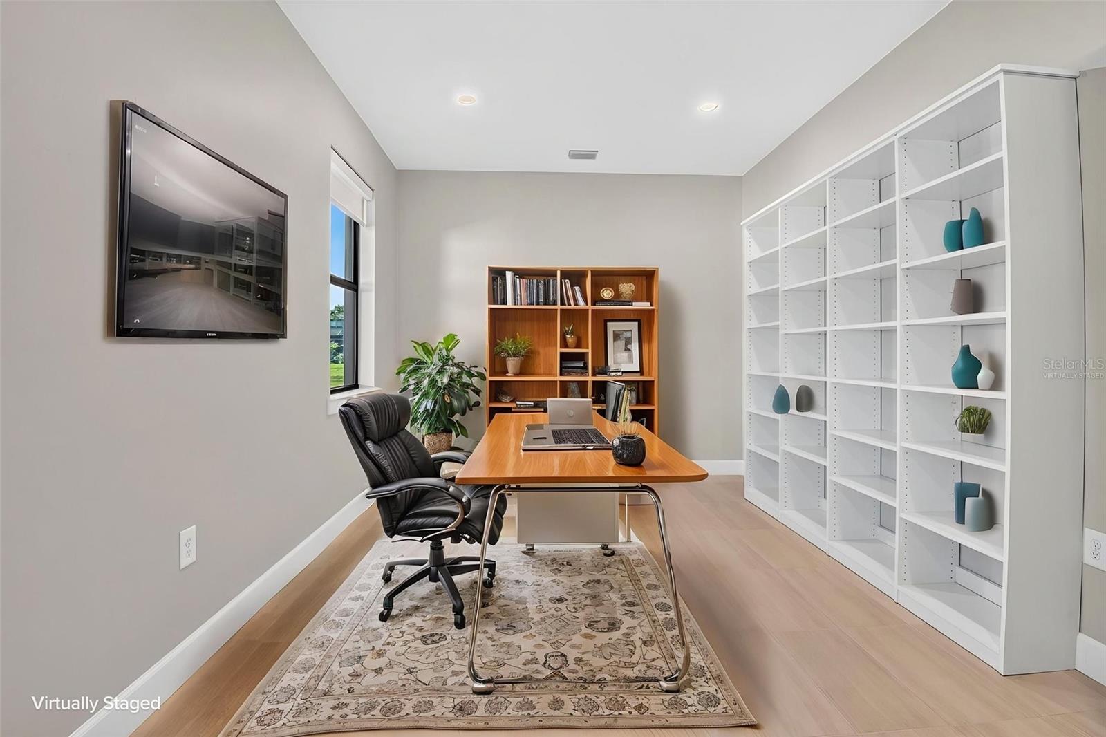 16320 Hidden Oak Loop Property Photo 8