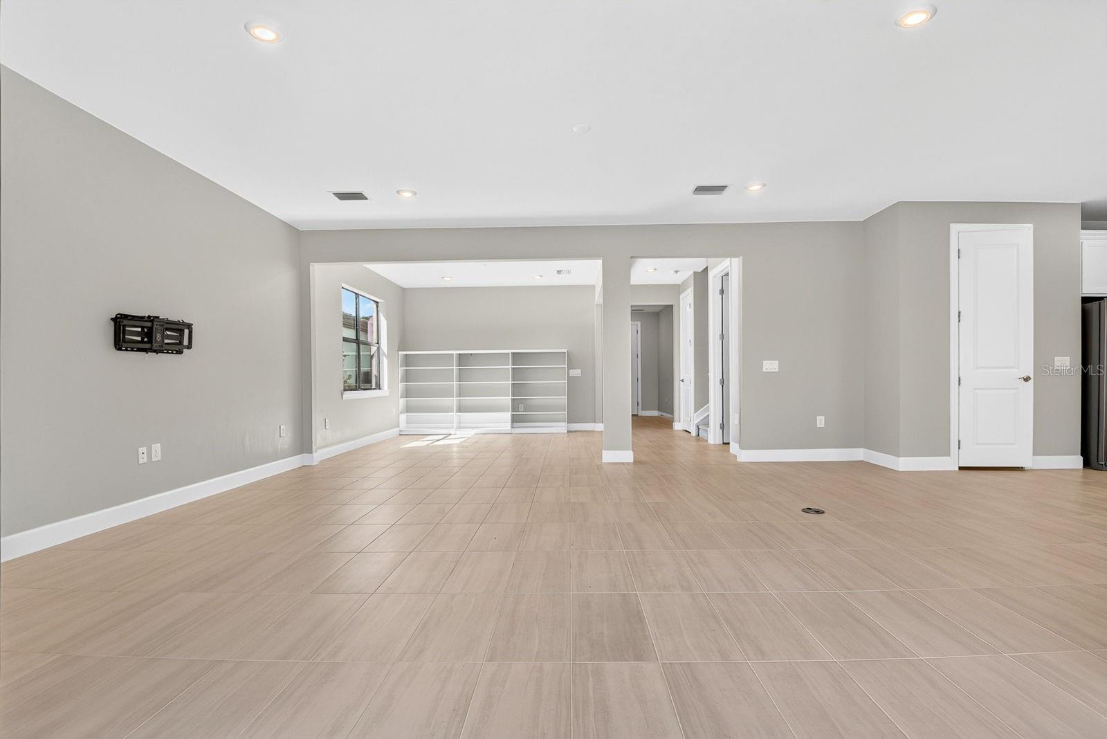 16320 Hidden Oak Loop Property Photo 14
