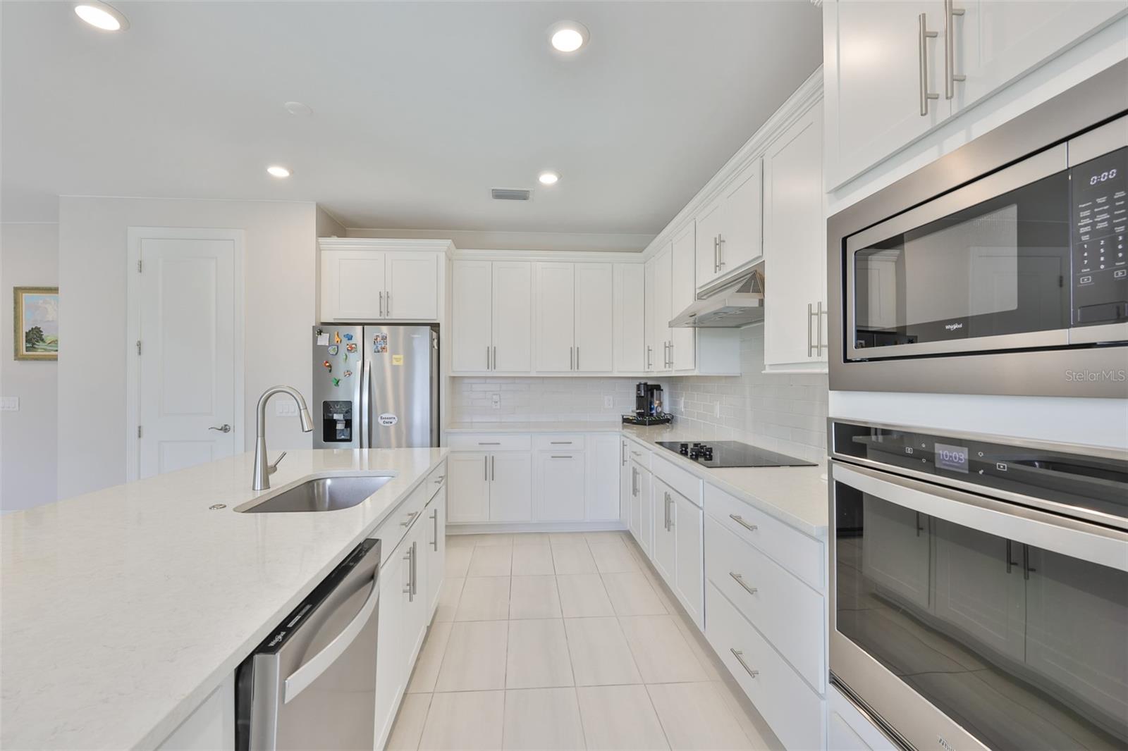 16320 Hidden Oak Loop Property Photo 16